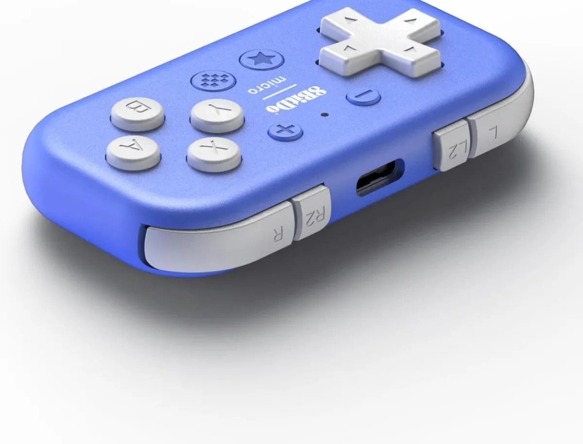 8Bitdo Mini-manette bluetooth bleue pour Nintendo Switch & Raspberry Pi